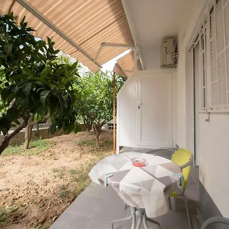 Lavender 3* سبليت