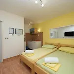 Studios Lavender Gasthof