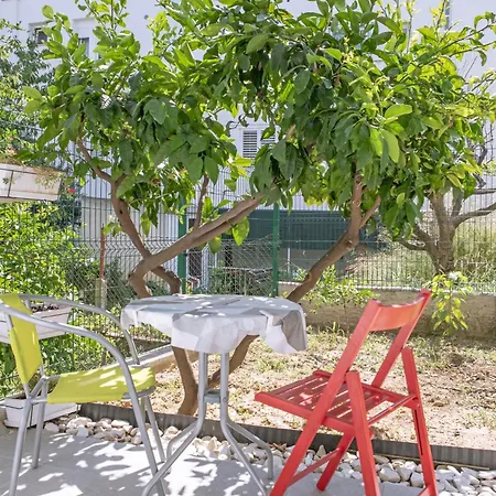 Studios Lavender Guest house 3*