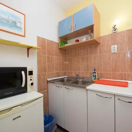 Guest house Studios Lavender 3*