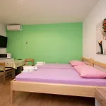 Pensionat Lavender 3*