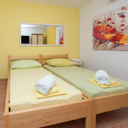 Gæstehus Lavender 3*